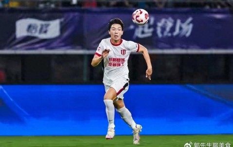 沙特电竞杯2025赛程-元敏诚北上沈阳，辽宁铁人这笔“防弹衣”买卖赚了还是亏了？|中甲|成都|蓉城|成都蓉城|韩鹏飞_新浪体育_新浪新闻