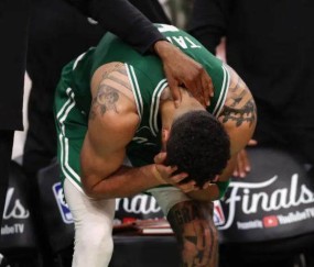 沙特电竞杯2025赛程-夺冠落泪！塔图姆创神迹却失FMVP：冠军高于一切