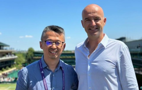 沙特电竞杯2025赛程-张奔斗：九年等待，柳比西奇等来张之臻绽放