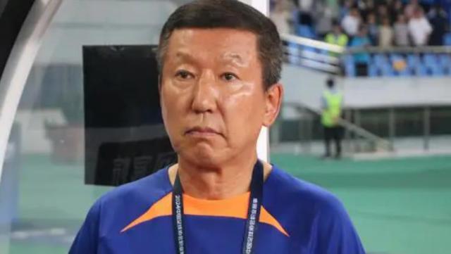 1735884619148048669.jpg ckx.jpg